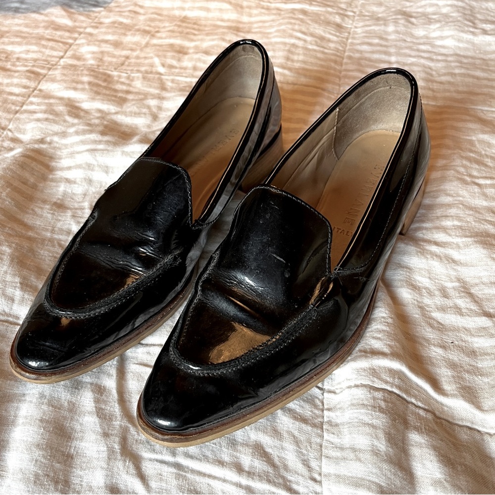 Everlane modern loafer - black patent leather pointed toe